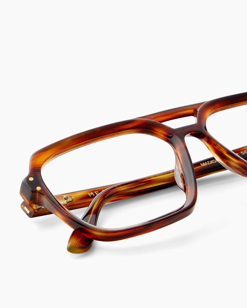 OPTICAL-WOMEN-MEN-UNISEX-MADISON-TORTOISE-DETAIL