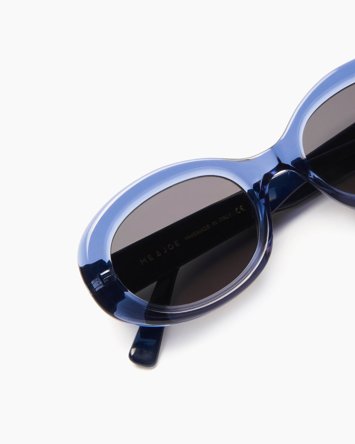 SUNGLASSES-WOMEN-MEN-UNISEX-KATE-BLUE-DETAIL| BLUE