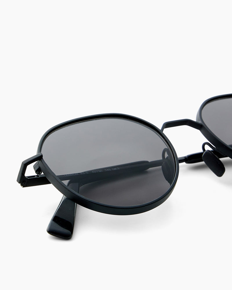 SUNGLASSES-WOMEN-MEN-UNISEX-LENNON-BLACK-DETAIL