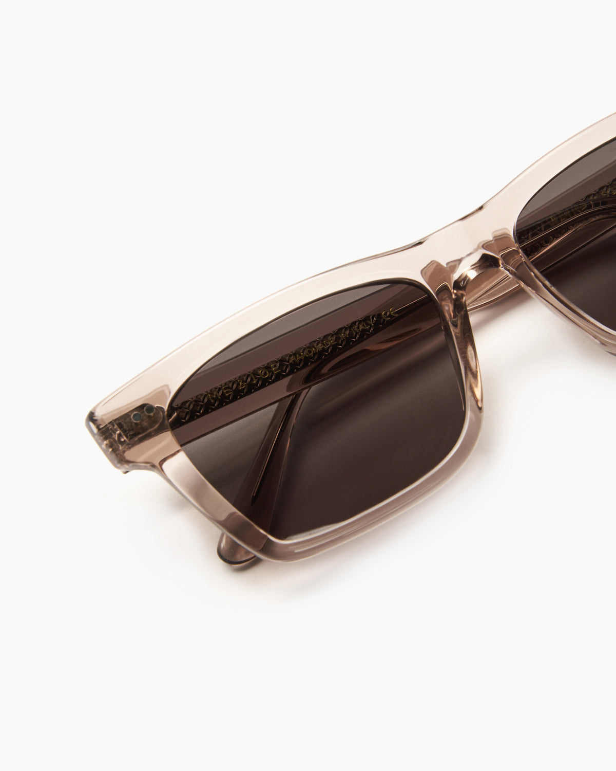 SUNGLASSES-WOMEN-MEN-UNISEX-WAYNE-CHAMPAGNE-DETAIL| CHAMPAGNE