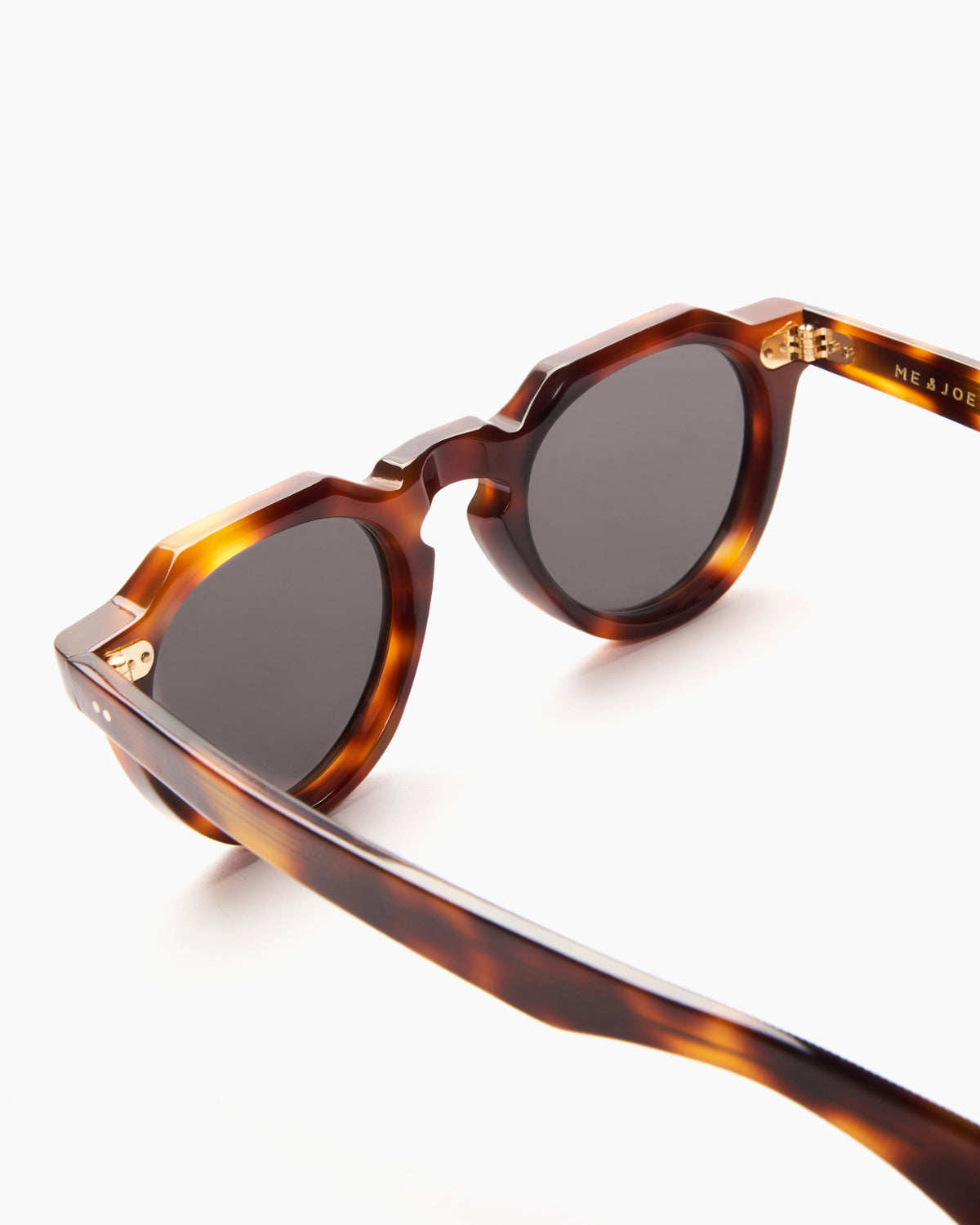 SUNGLASSES-WOMEN-MEN-UNISEX-BERLIN-TORTOISE-TEMPLE |TORTOISE