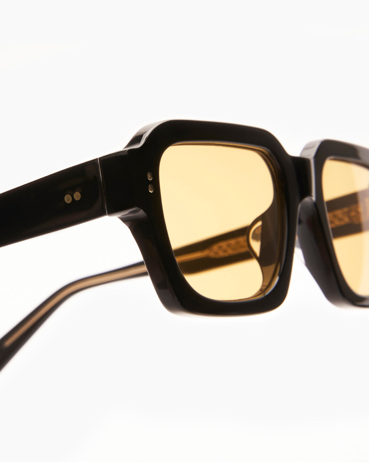 SUNGLASSES-WOMEN-MEN-UNISEX-AMERICA-BLACK-CUSTOM-YELLOWLENSES-DETAIL |BLACK CUSTOM LENSES-PINA COLADA