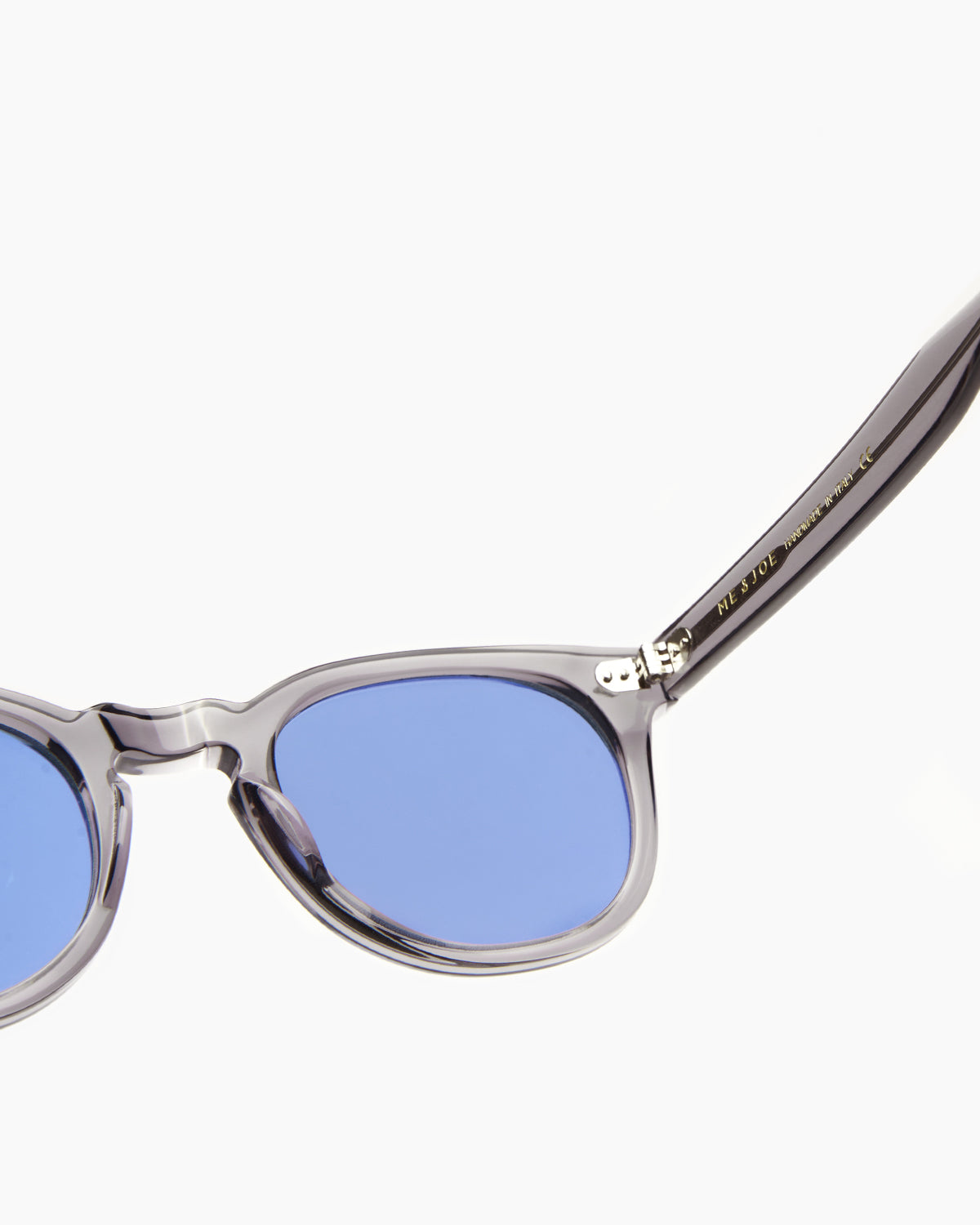 SUNGLASSES-WOMEN-MEN-UNISEX-LEGEND-GREY-TEMPLE |Grey