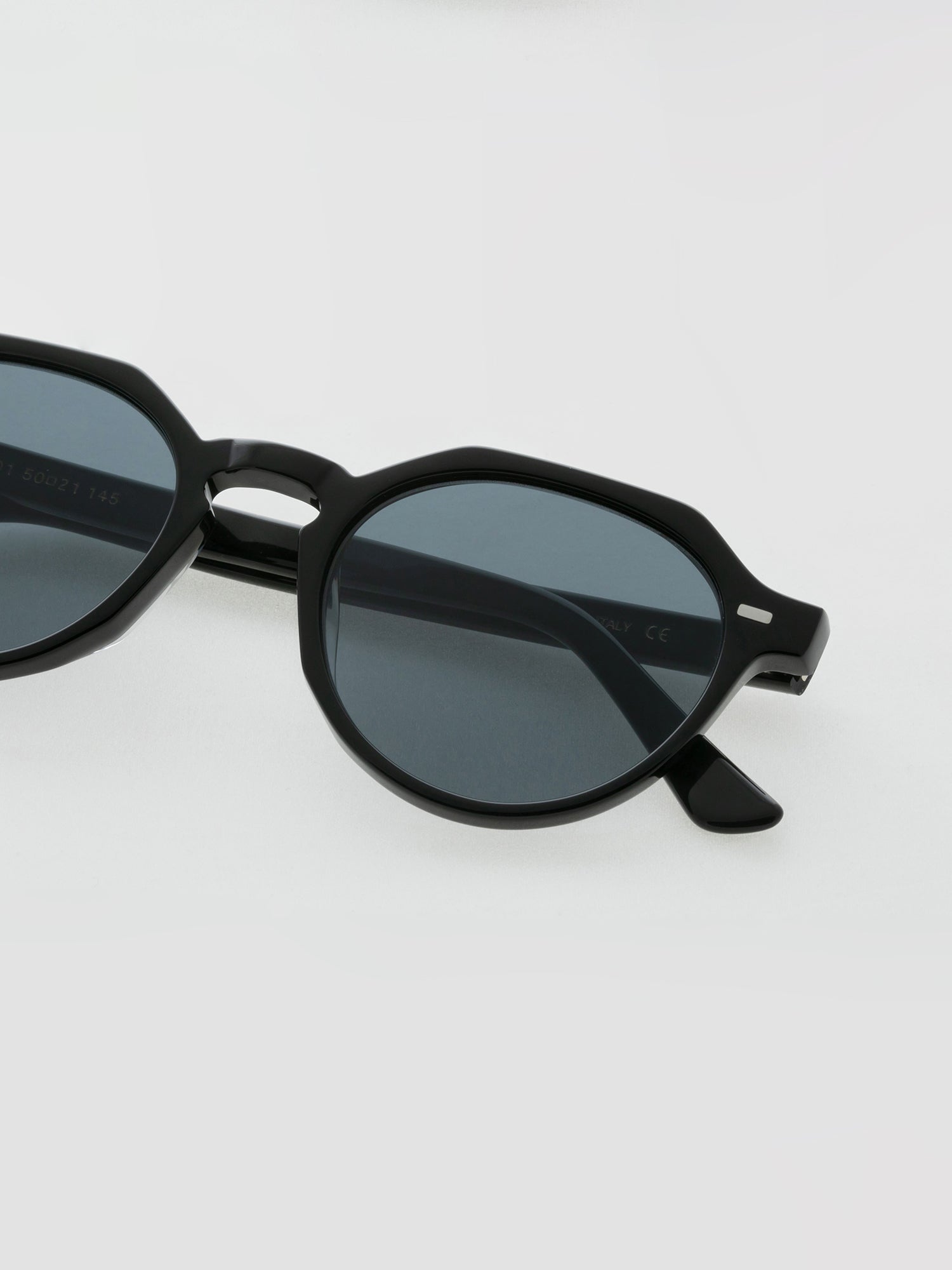 SUNGLASSES/GLASSES/WOMEN/MEN/UNISEX/ZION/BLACK/ACETATE/FRAME/DETAIL |BLACK